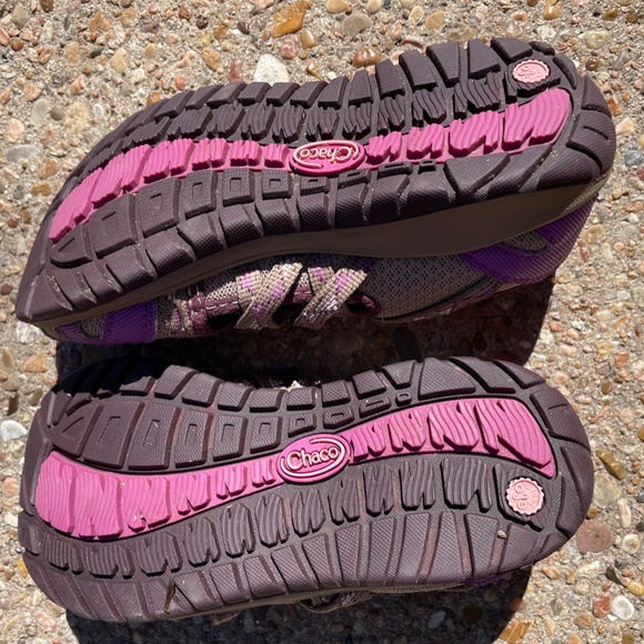 Chacos - Picture 2 of 2